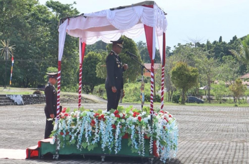 Polres Sorong Selatan Bersama Pemkab Sorong Selatan Gelar Apel HUT Bhayangkara Ke 79