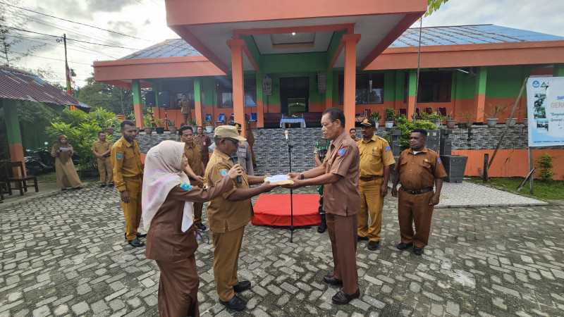 Plt Sekda Sorong Selatan Buka Kegiatan Penilaian Sumatif Sekolah Tingkat SMP