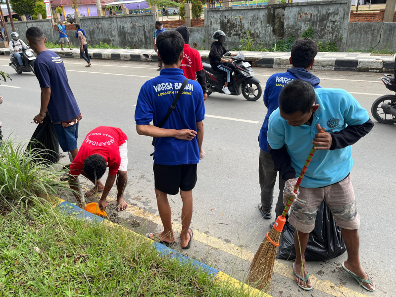 Sinergi Lapas Sorong Dan Pemkot Bersama Wujudkan Kota Sorong Bersih