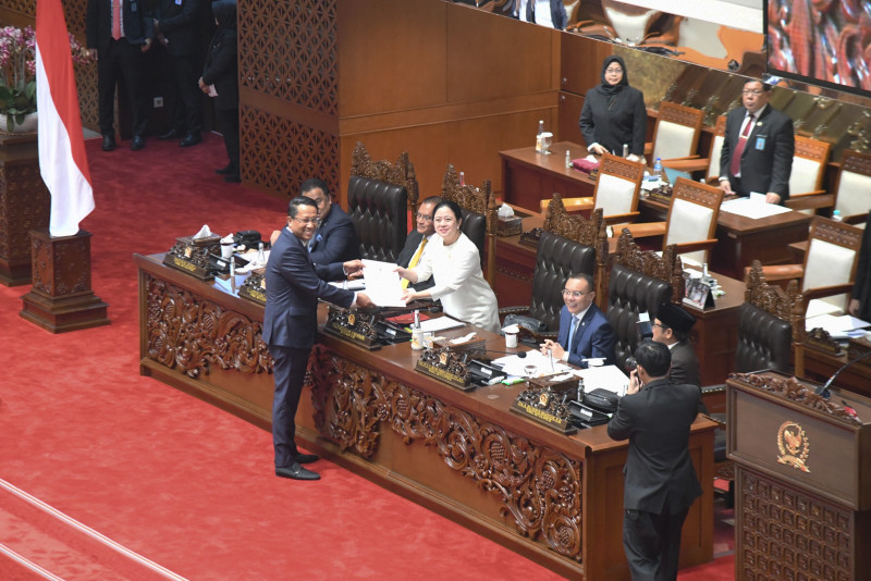 Pengesahan Rancangan Undang-Undang Tentang Perubahan Ketiga Atas Undang-Undang Nomor 13 Tahun 2016 Tentang Paten