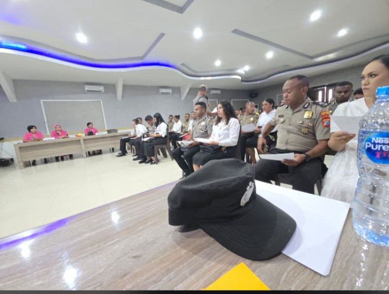 Wakapolres Sorong Selatan Pimpin Sidang BP4R Bagi 16 Anggota Polri