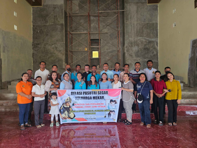 Umat Katolik Sorong Selatan  Mengikuti  Rekoleksi Dan Pembekalan Pasutri Katolik