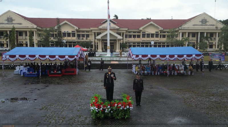 Polres Sorong Selatan Gelar Upacara Hari Bhayangkara Ke-78 di Lapangan Pemda Sorong Selatan.