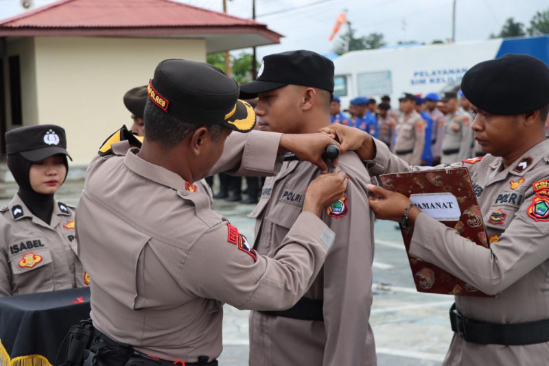 Kapolres Sorong Selatan Pimpin Apel Gelar Pasukan Operasi Mantap Praja Sembra I 2024.